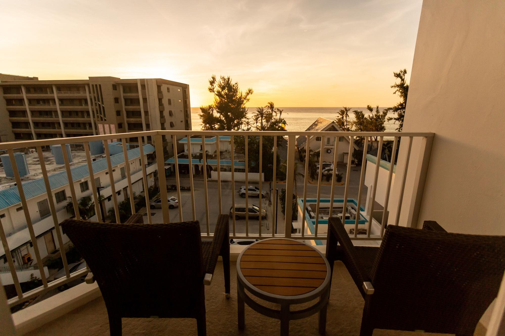 Surfrider Resort Hotel Saipan Esterno foto